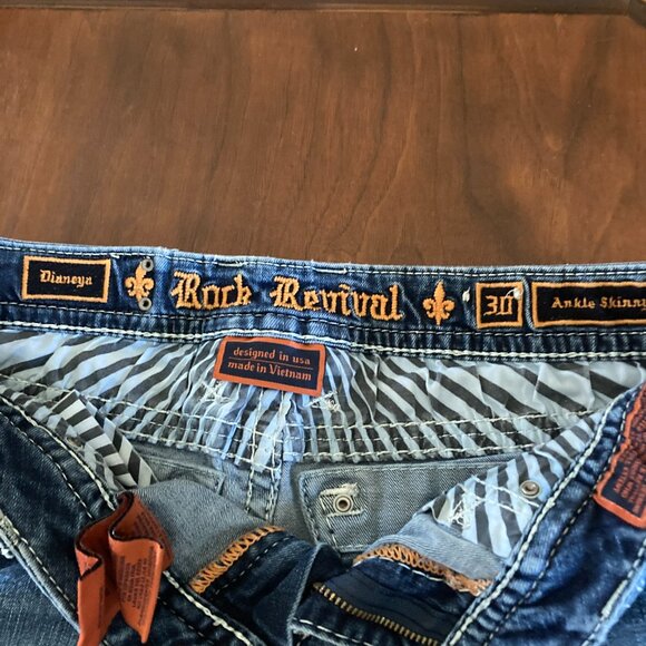 Rock Revival Dianeya 30 Ankle Skinny - Picture 2 of 10